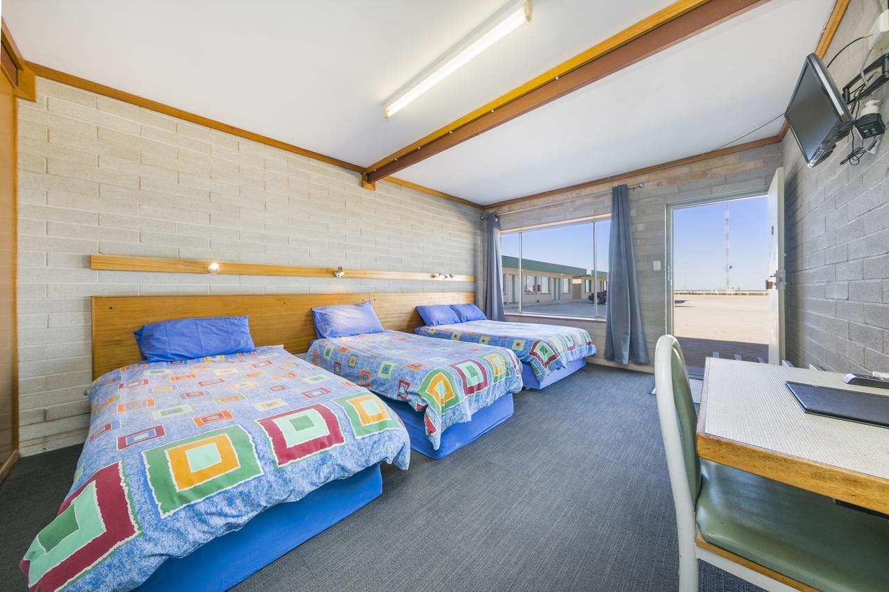 Hotel Nullarbor Roadhouse Exteriér fotografie