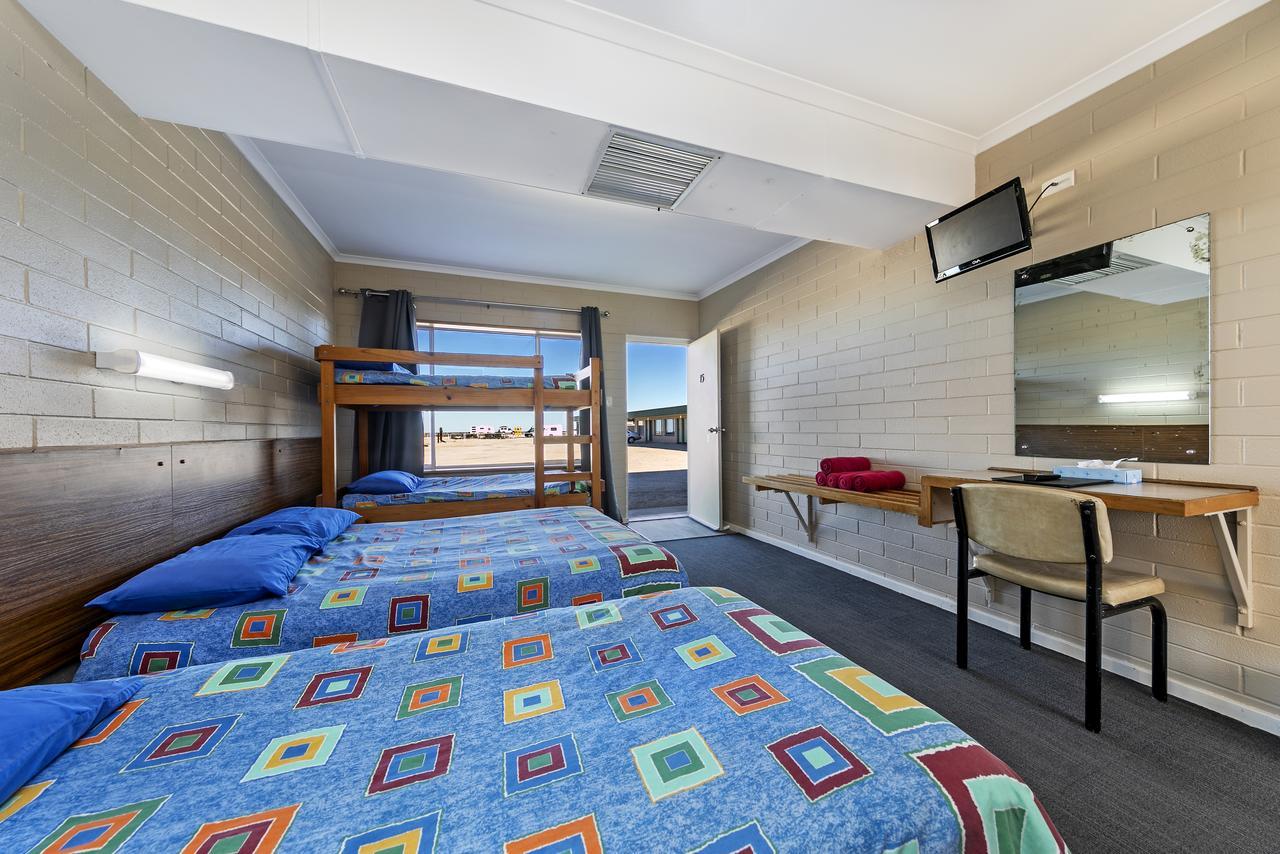 Hotel Nullarbor Roadhouse Exteriér fotografie